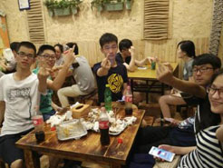 金门烧烤加盟,学烧烤技术,开烧烤店多少钱疯狂烤翅加盟